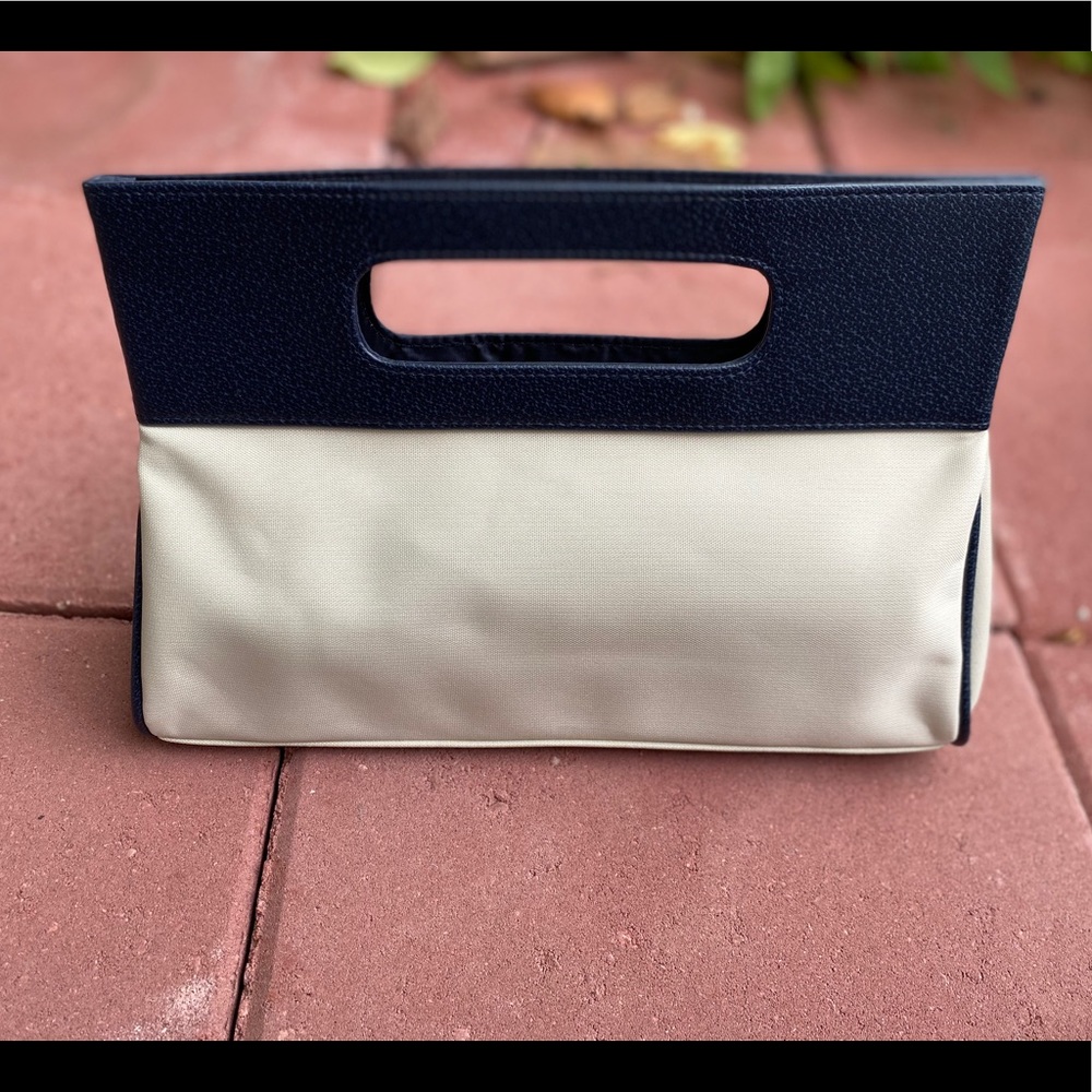 NWOT Estée Lauder cosmetic bag